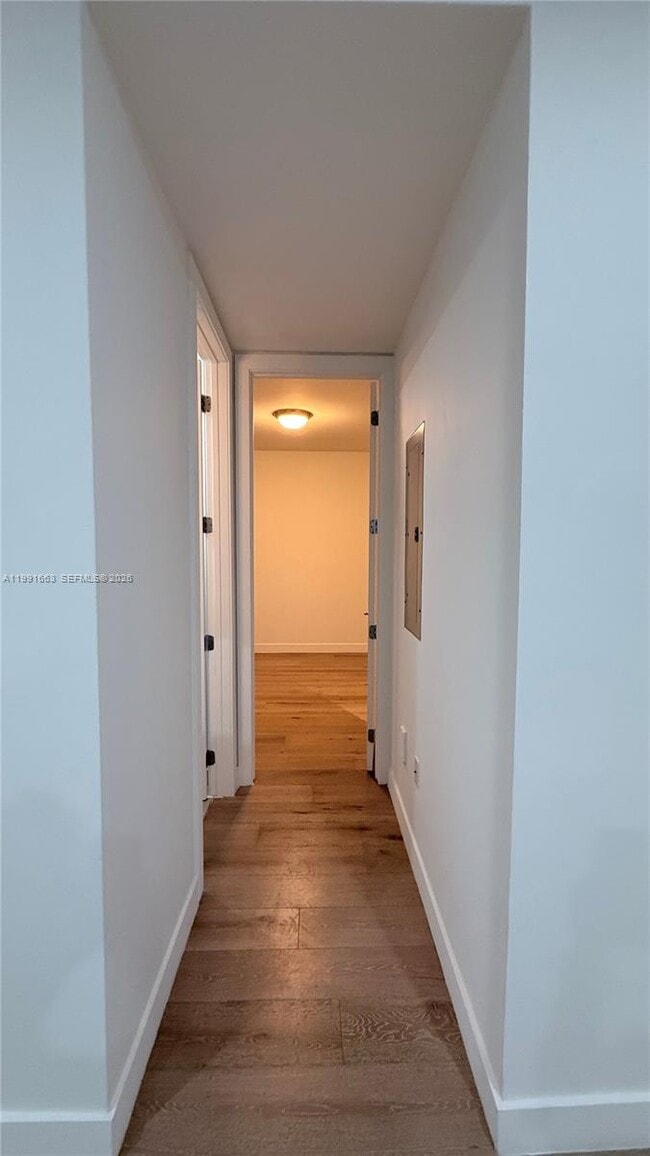 Building Photo - 2031 Meridian Ave