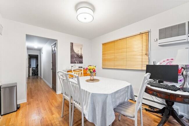 Building Photo - 50 Cottage St