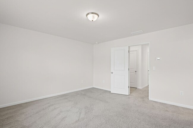 Building Photo - ***MOVE IN SPECIAL -$500 OF FIRST 2 MONTHS RENT WITH A FEBRARY 27TH OR SOONER MOVE IN DATE***Welc...