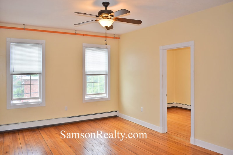 Building Photo - 277 N Brow St