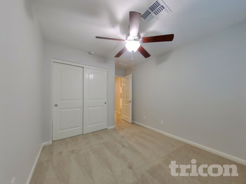 Building Photo - 12577 W Steed Ridge