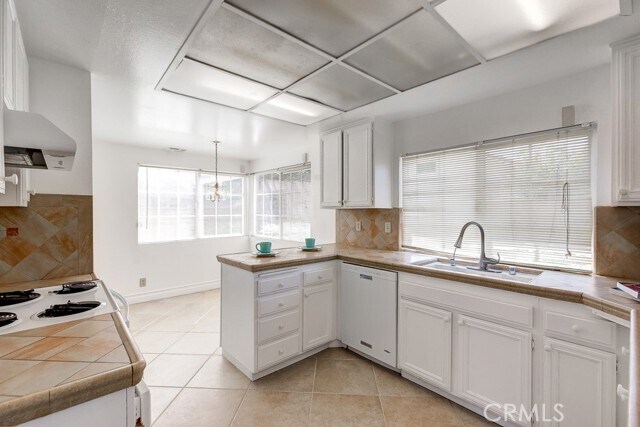 Building Photo - 16 Duane