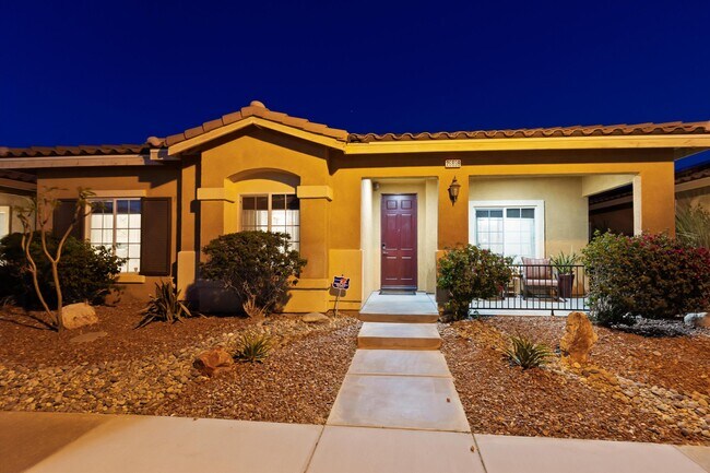 Building Photo - 26696 Avenida Quintana