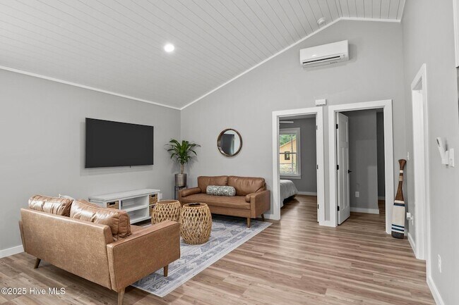 Building Photo - 149 Long Pond Lp