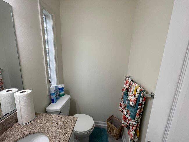 Building Photo - 8550 Tidewater Dr