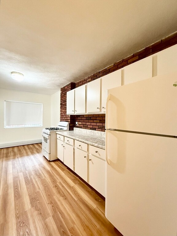 Building Photo - 79 Morris St