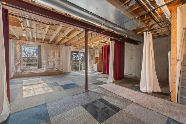 Building Photo - 7077 Hidden Green Cir