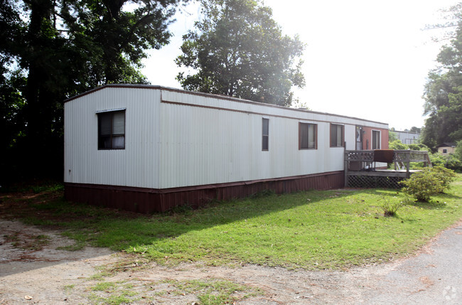 Building Photo - The Palms Mobile Home Park