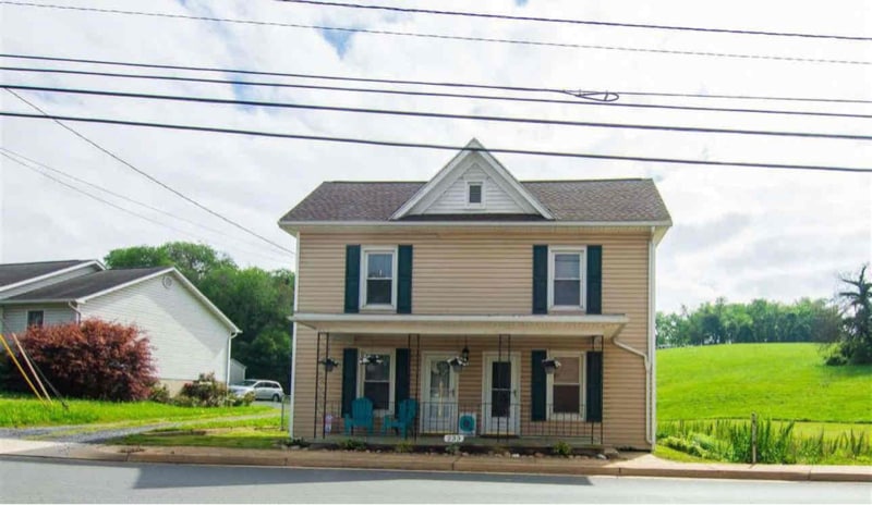 Primary Photo - 233 N Main St