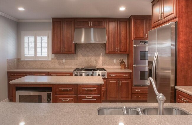 Building Photo - Beautiful Home in Tanglewood