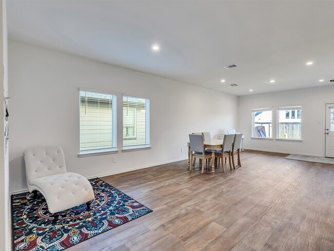 Building Photo - 30903 Brightwell Bnd