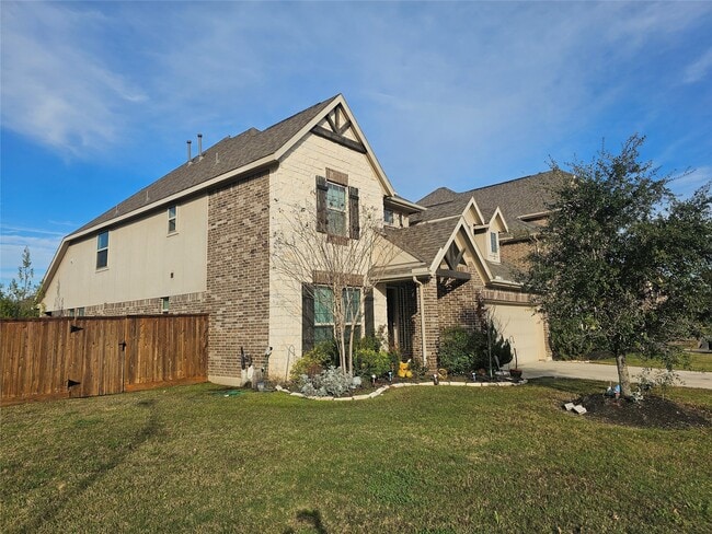 Building Photo - 24258 Via Vitani Dr