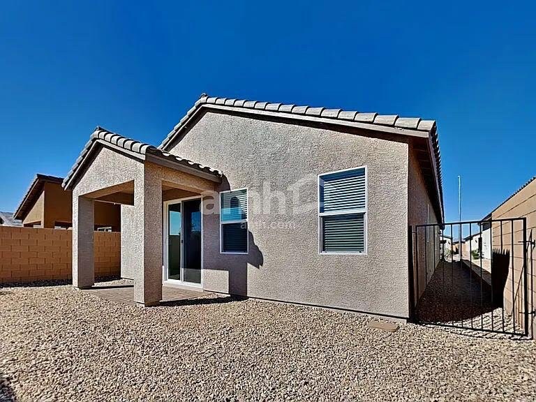 Building Photo - 529 Silverbell Fls Pl