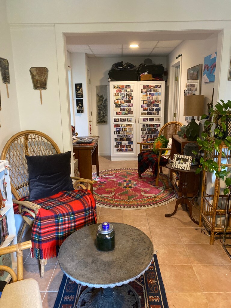 Dining Area - 600 W Linden St