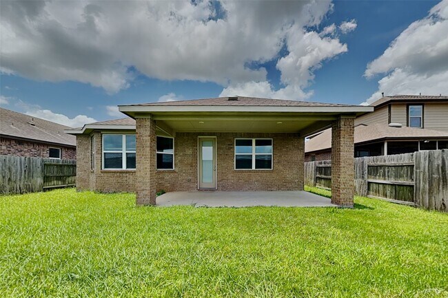 Building Photo - 6730 Barrington Crk Trce