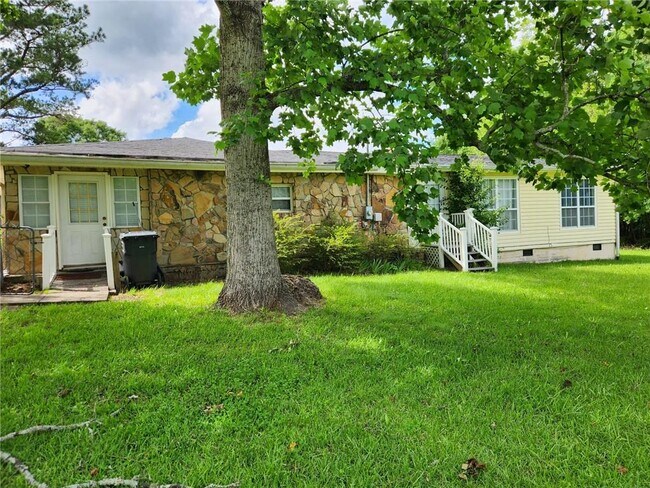 Building Photo - 110 Gum Creek Rd