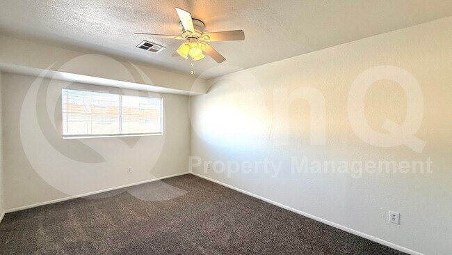 Building Photo - 6717 N 44th Ave