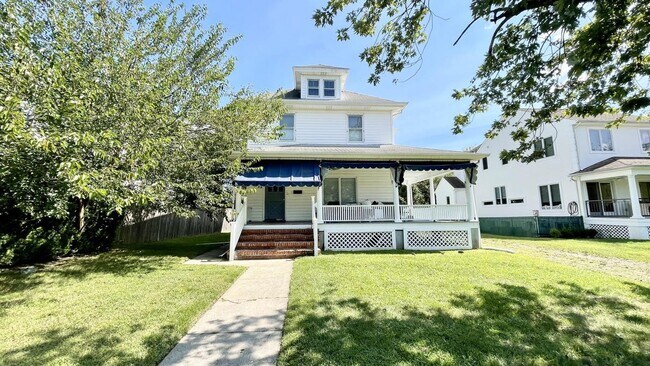 Building Photo - 53 Norwood Ave