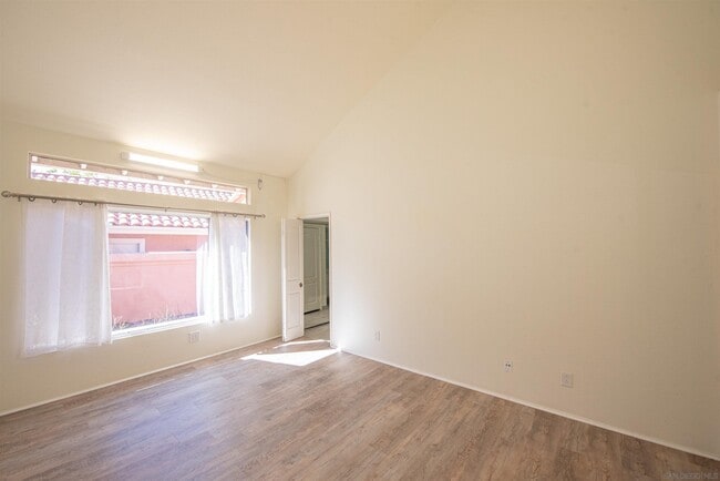 Building Photo - 11323 Caminito Corriente