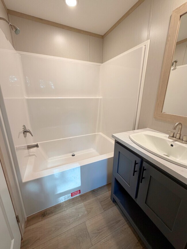 Building Photo - 30536 Black Duck Dr