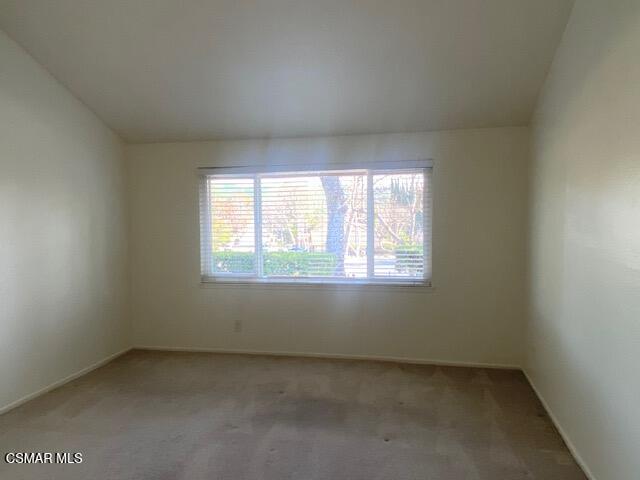 Building Photo - 132 Rosehedge Ln