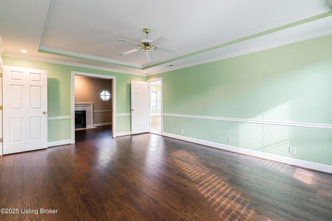 Building Photo - 303 Coralberry Rd