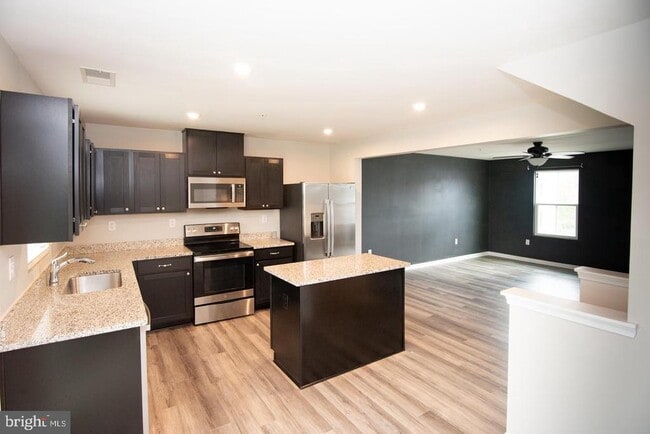 Building Photo - 110 Nelson Ln