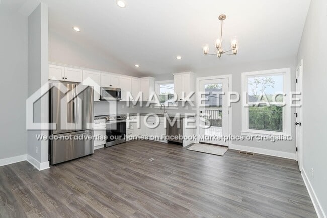 Building Photo - 3518 Alpha Ct
