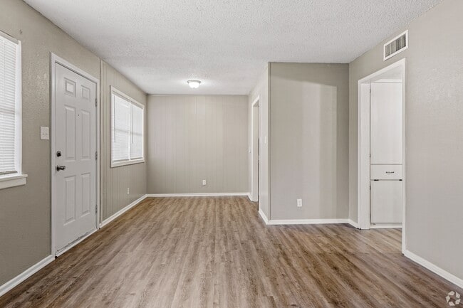 Magnolia Garden Apartments Interior - Magnolia Garden