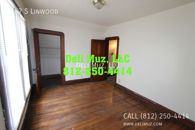 Building Photo - 1167 S Linwood Ave