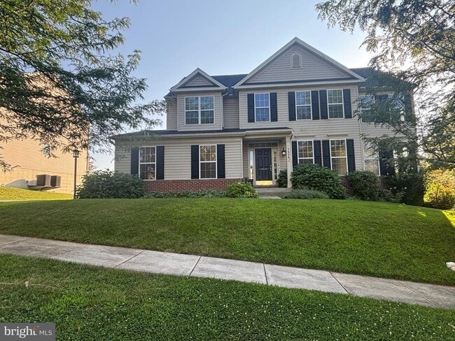 Building Photo - 7536 Pinewild Rd