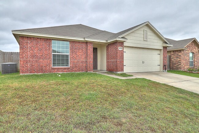 Building Photo - 3033 Alta Gigonella St