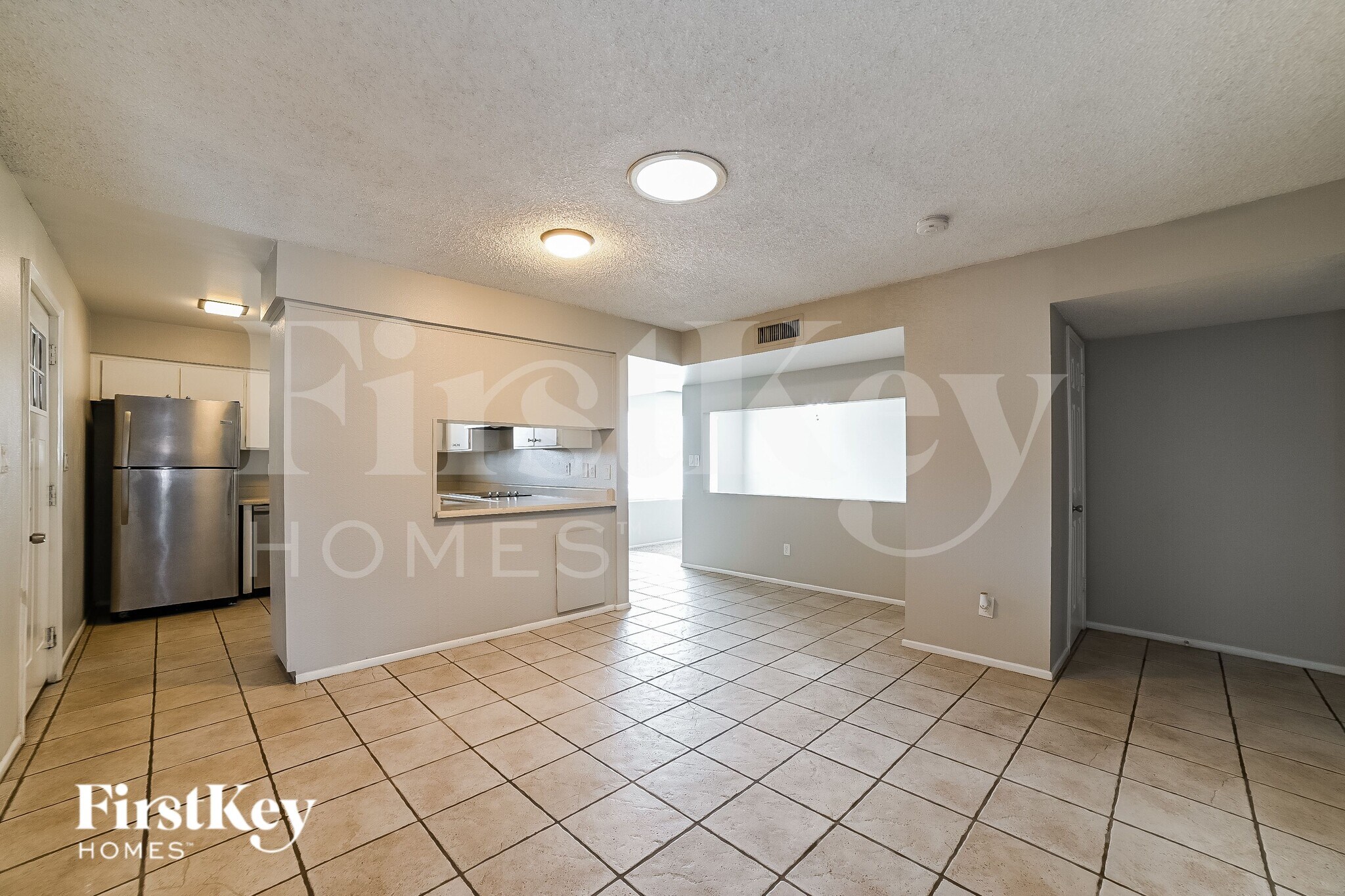Building Photo - 4120 W Ironwood Dr