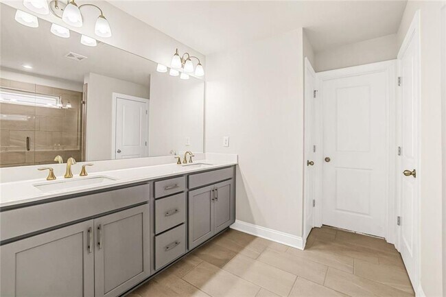 Building Photo - 639 Tigers Eye Ter