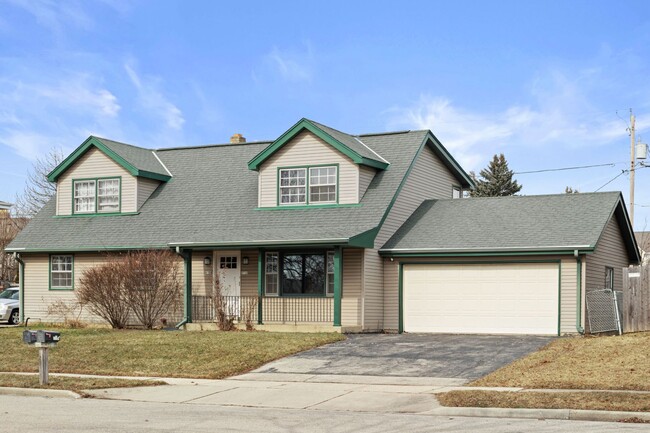 Primary Photo - 8718 Westbrook Dr