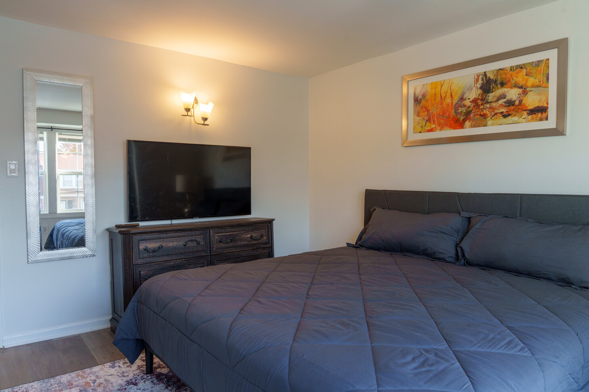 Building Photo - 8439 Pioneer Dr