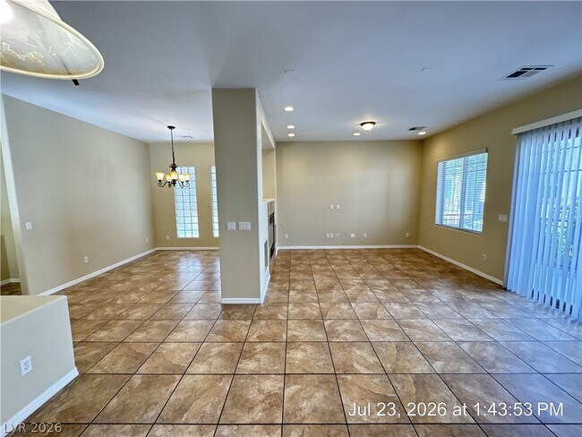 Building Photo - 9204 Tudor Park Pl