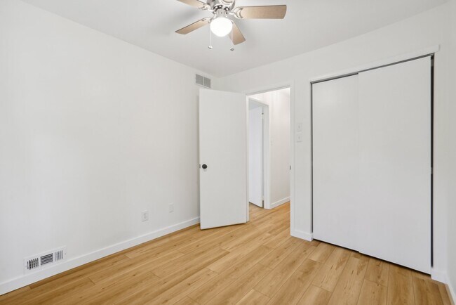 Building Photo - 203B Cypress Point Cir