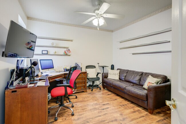 Building Photo - 6763 Rothschild Cir