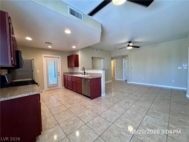 Building Photo - 1511 Cardinal Peak Ln