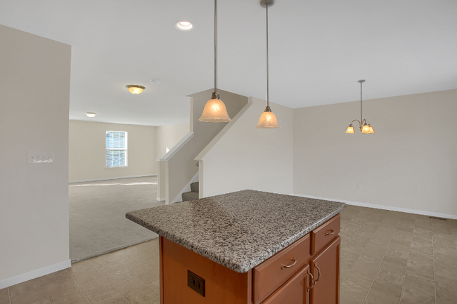Building Photo - 5175 Winthrop Ave