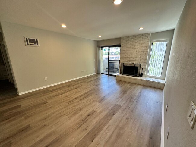 Building Photo - 1BR/1BA in Gated Community w/ Garage + In-Unit Laundry | Prime Chula Vista Location (91910)
