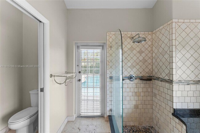 Building Photo - 1179 Laguna Springs Dr