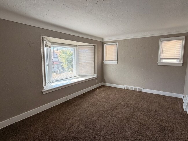 Building Photo - 16728 Woodingham Dr