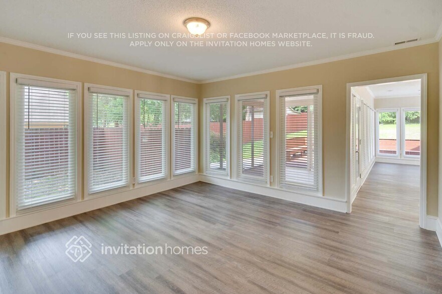 Building Photo - 6541 Dougherty Dr