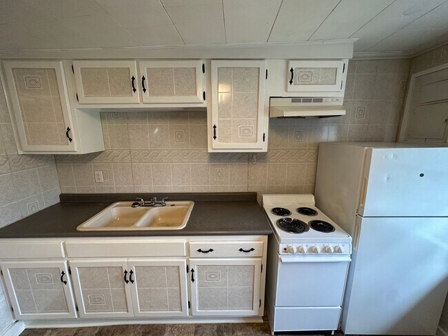 Building Photo - 2 bedroom apartment in Murray