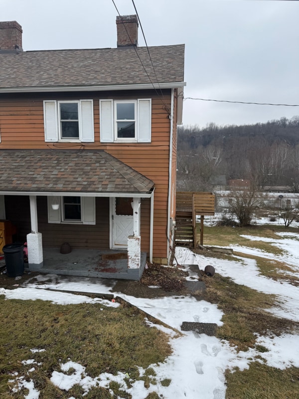 Building Photo - 127 May St