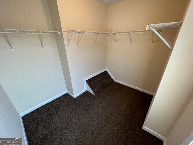 Building Photo - 1233 Crystal Bend