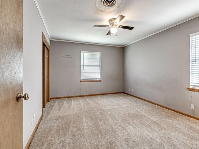 Building Photo - 1212 Lynnwood Dr