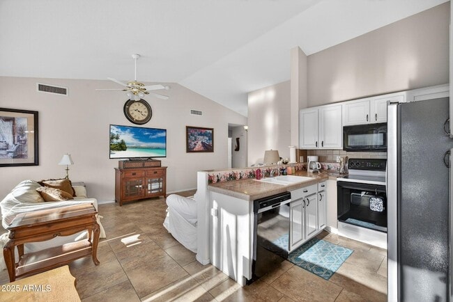 Building Photo - 1831 E Lindrick Dr